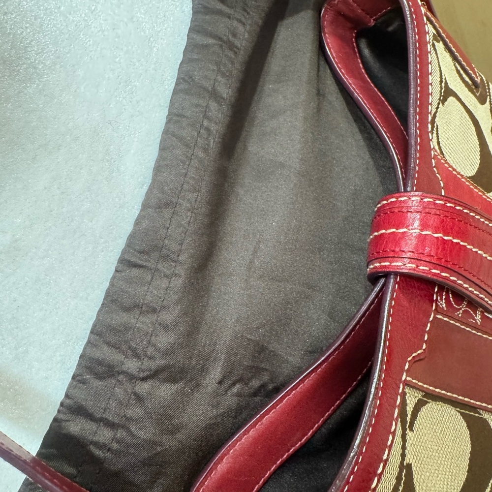 Vintage COACH Hampton Signature Monogram Shoulder Bag With Red Leather Handbag - Picture 14 of 16